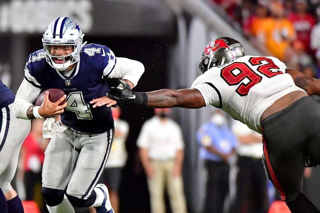 Buccaneers vs. Cowboys: Controversial Calls & Game-Changing
