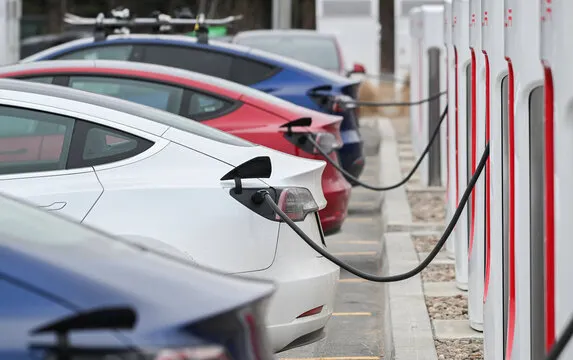 electric vehicle