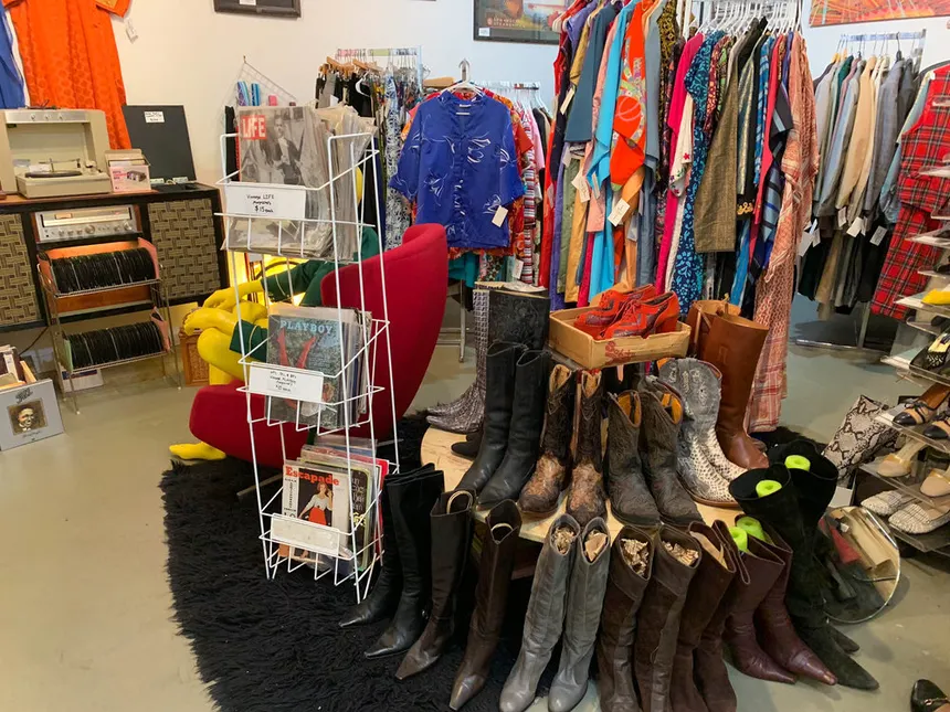 Second-Hand Clothing
