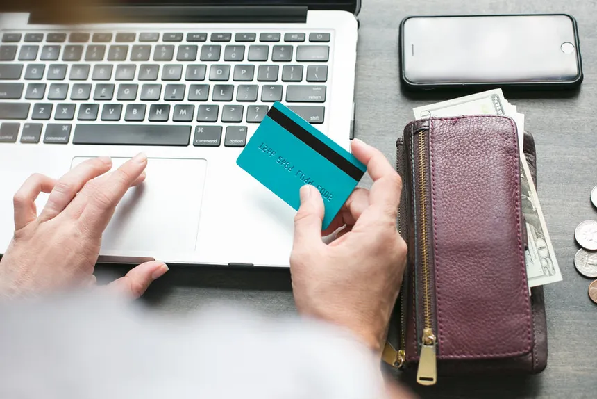 E-Commerce