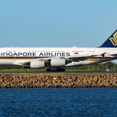Singapore Airlines: Excellence in Service and Global Travel