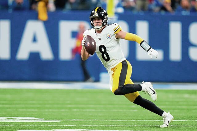 Steelers’ Kenny Pickett Under Pressure
