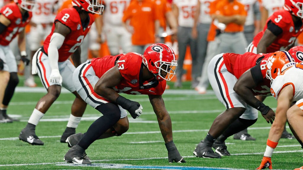 Chicago Bears 2025 Mock Draft: