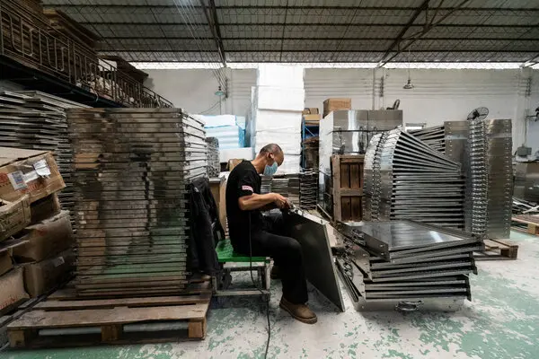 China factory tariffs
