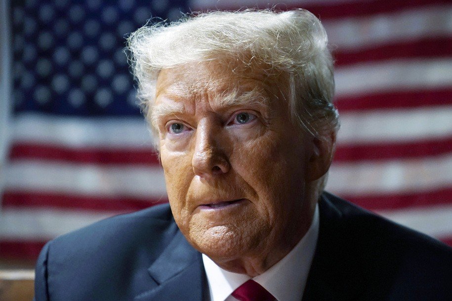 Donald Trump Presidential Portrait 2025