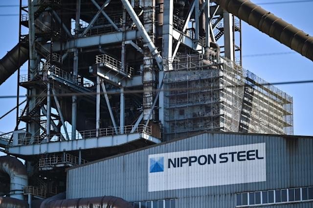 US Steel shares tumble