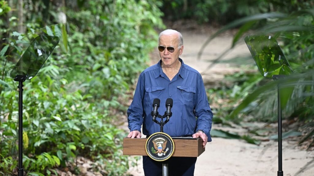 Presidents Step Off the Beaten Path