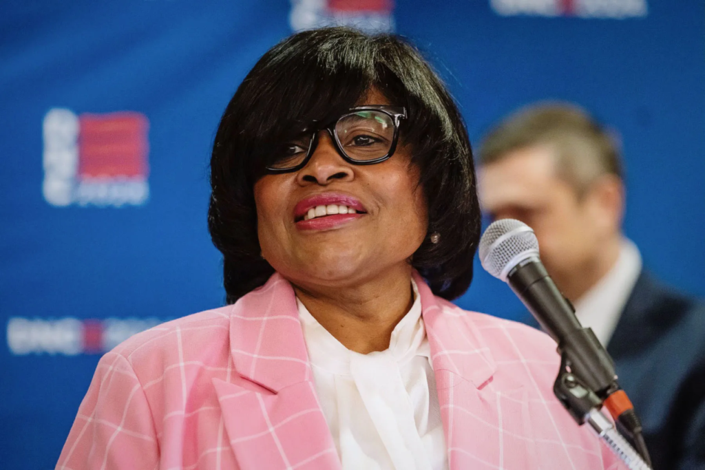 Minyon Moore