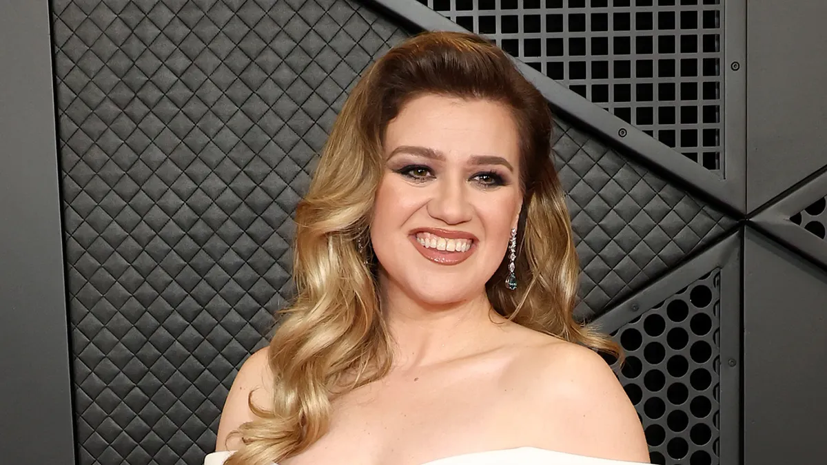 Kelly Clarkson