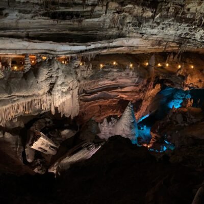Blanchard Springs Caverns