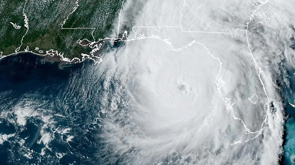 Pentagon stops satellite weather data