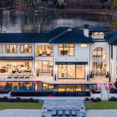 Lakefront Properties in America