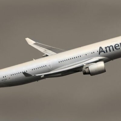American Airlines profit outlook