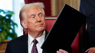 This image has an empty alt attribute; its file name is trump.jpeg
