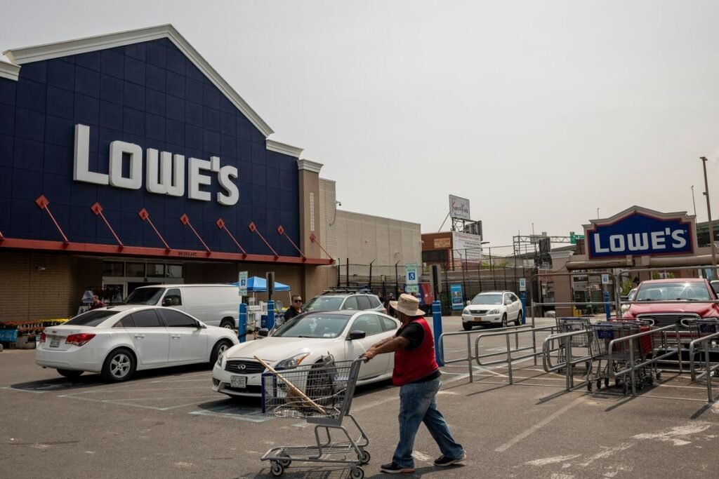 Lowe’s full-year outlook