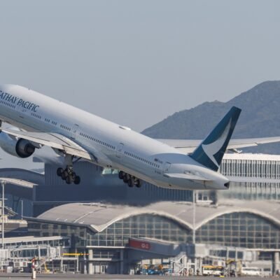 Cathay Pacific Profit Rise
