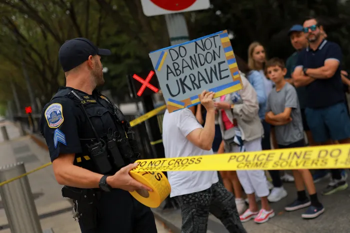 Ukraine supporters rally near White House